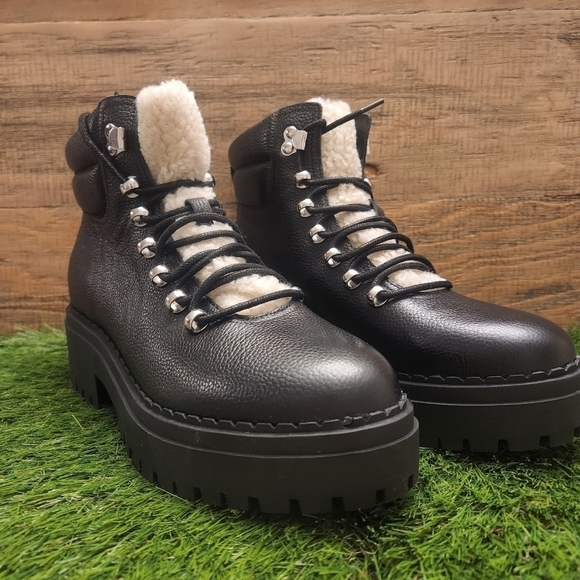 New Marc Fisher LTD Nairy Lace-Up Genuine Shearling Lug Sole Bootie sz 9 - Picture 2 of 10